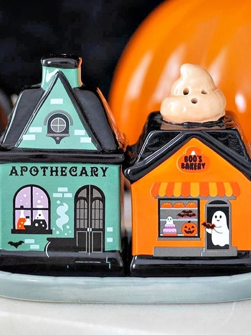 Spooky Street Halloween House Salt and Pepper